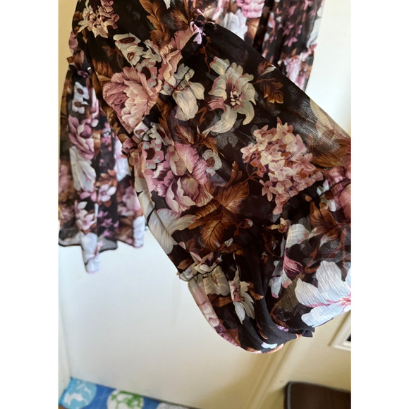 OPT One Pretty Time Tiered Floral Boho Blouse w Camisole - Picture 6 of 6